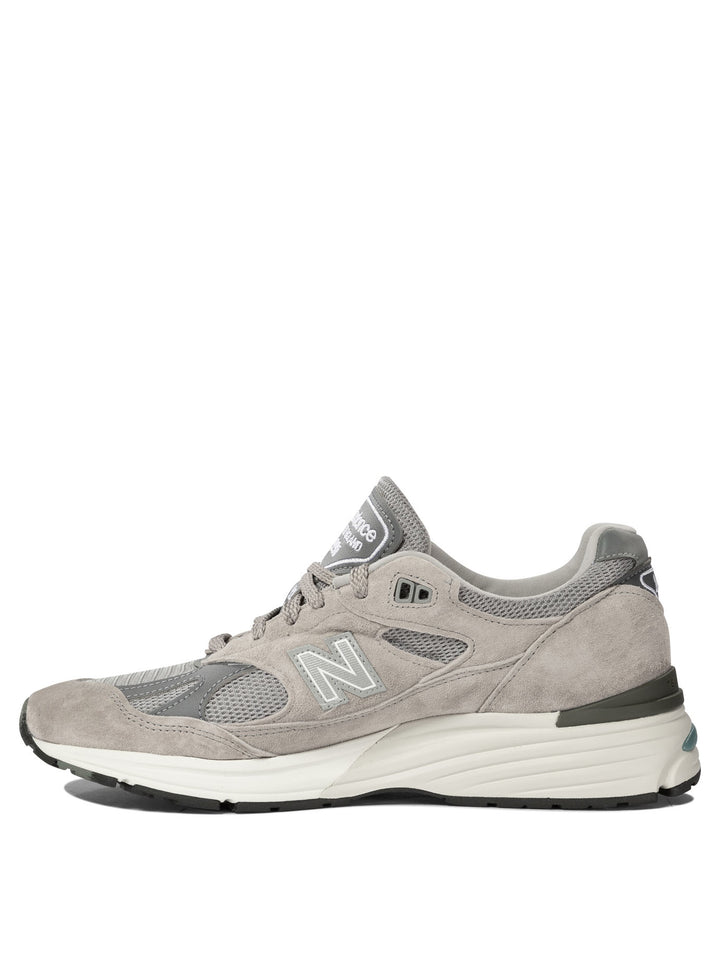 New Balance Made In Uk 991v2 Sneakers & Slip-On - Grey | 5d418f2c0f6e10ef68f79fdea55c4d0e07760a25