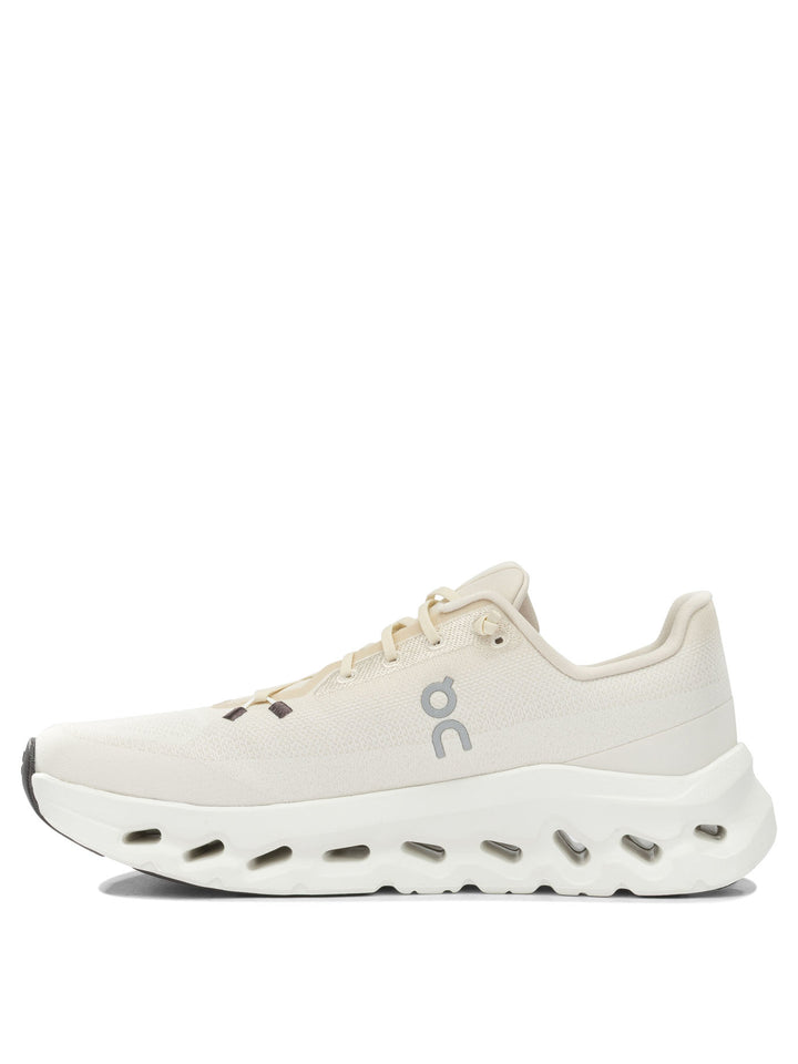 On Running Cloudtilt Sneakers & Slip-On White