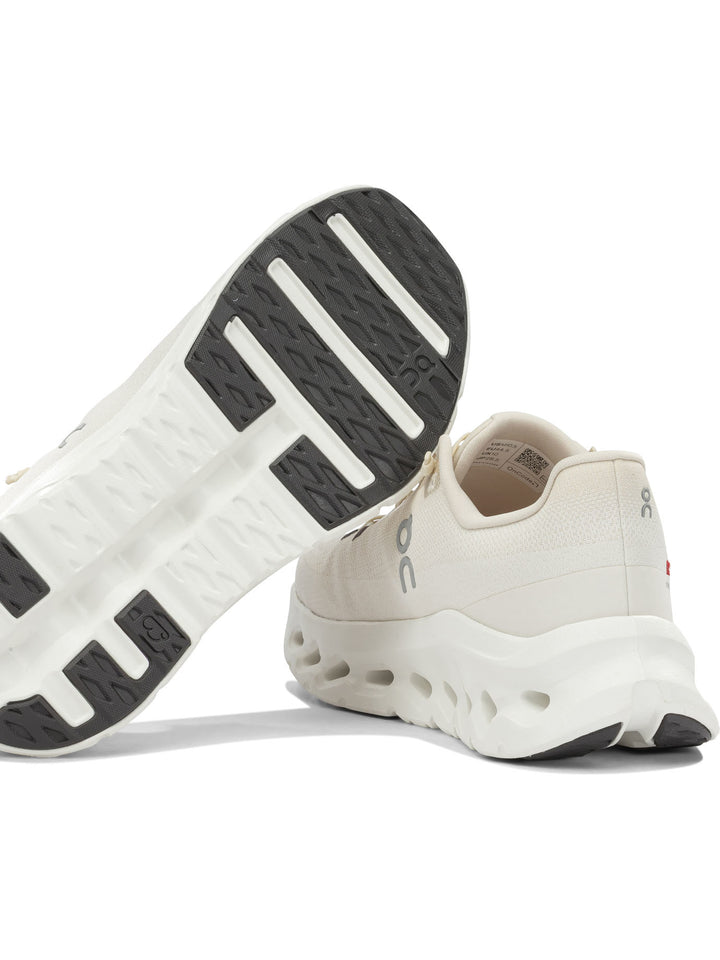 On Running Cloudtilt Sneakers & Slip-On White