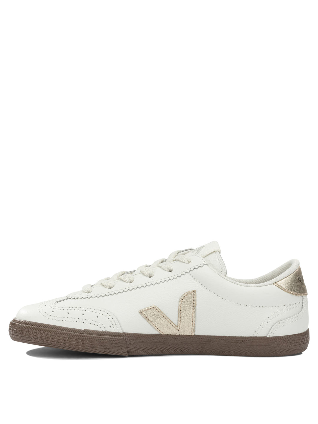 Veja Volley Sneakers & Slip-On - White | ede9c0f1e8587a540ccc1e1e7f645ef2fc71c304