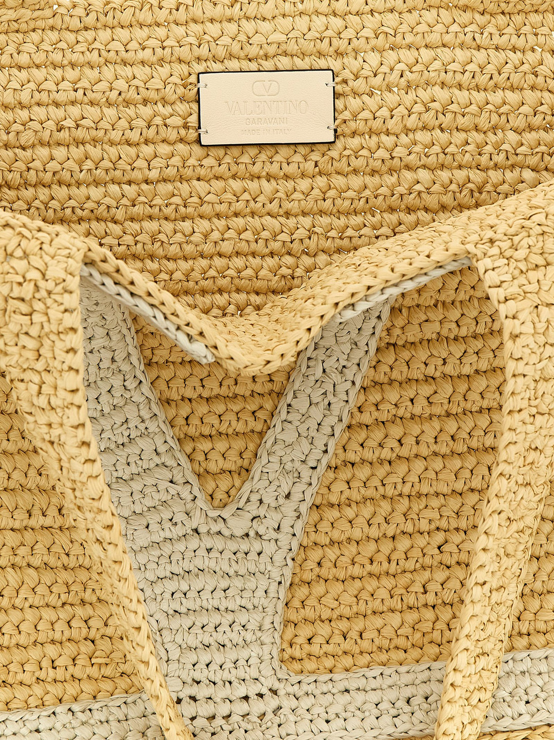 Valentino Garavani Vivasuperstar Tote Bag - Beige | e853b31f365f953575354b9051f6b3e9c004ee35