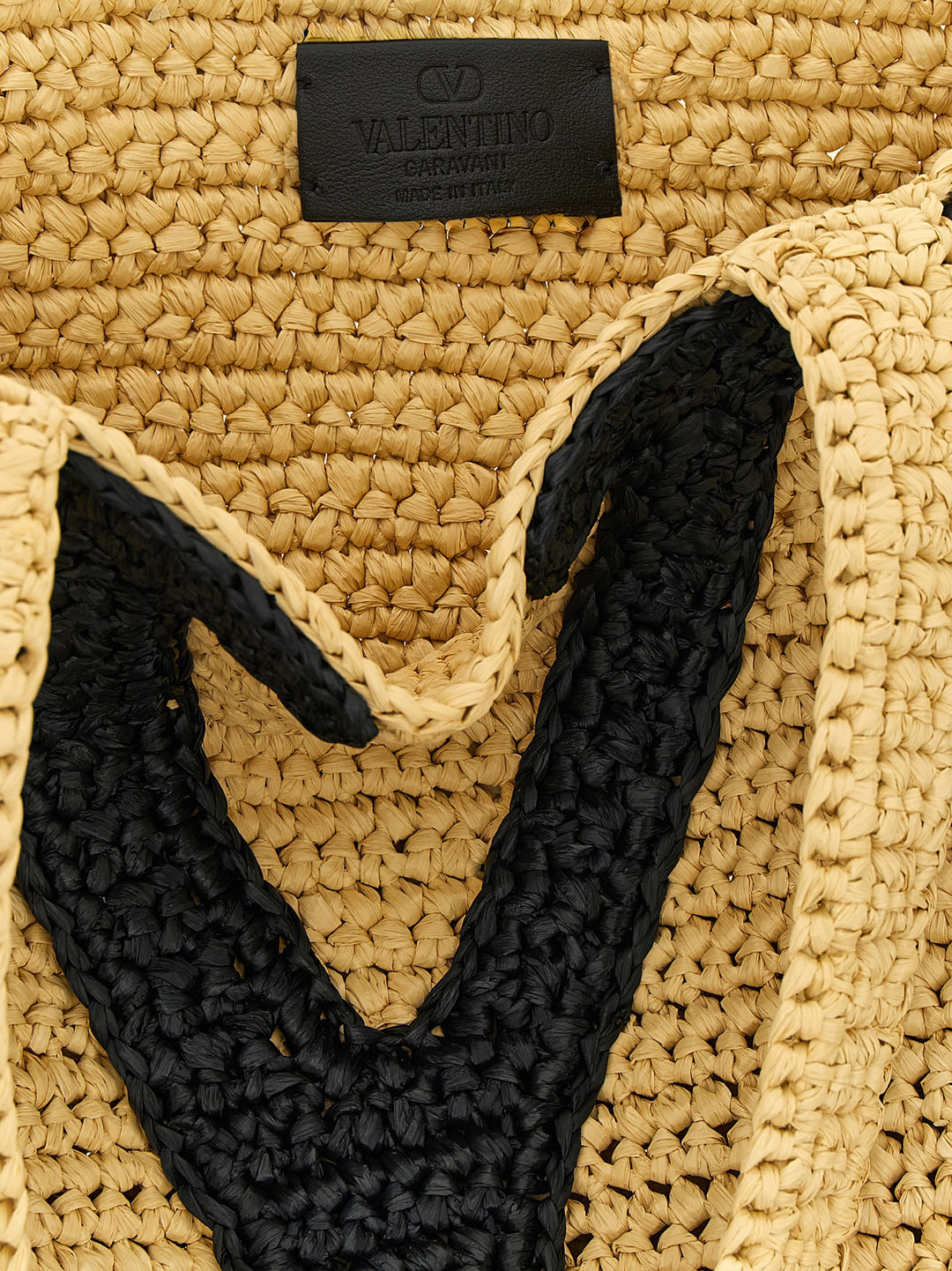 Valentino Garavani Viva Superstar Tote Bag - Beige | fb290d583d14eb2b08527cb1a5b78e10b7e30ad5