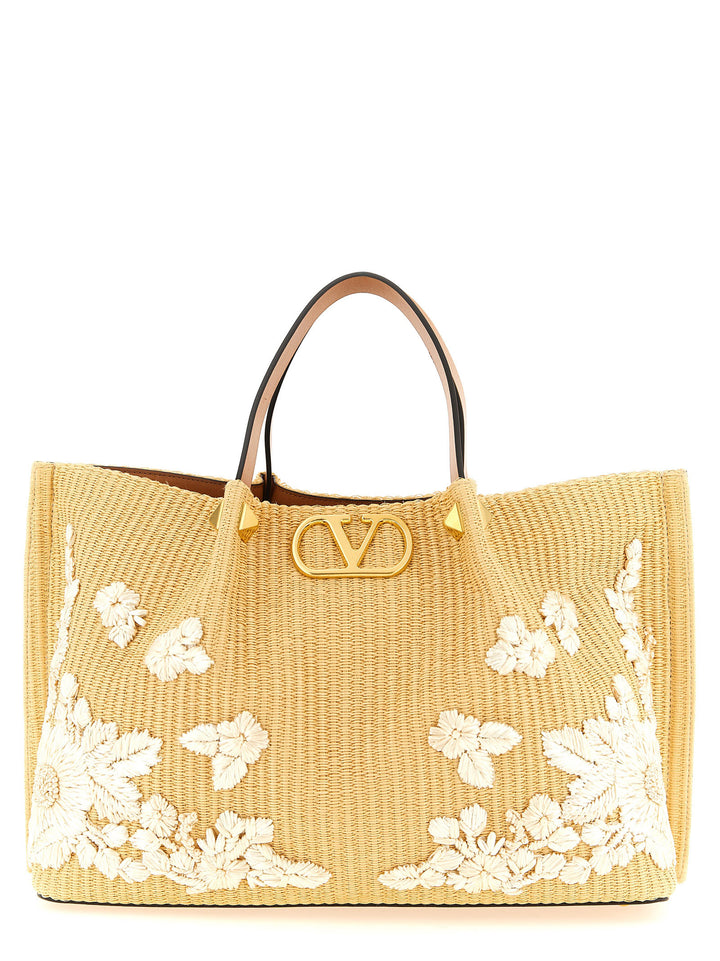 Valentino Garavani Shopping Valentino Garavani Medium Raffia Tote Bag - Beige | 169379c48a2acee2898fa8dc79b709fa3c74782a