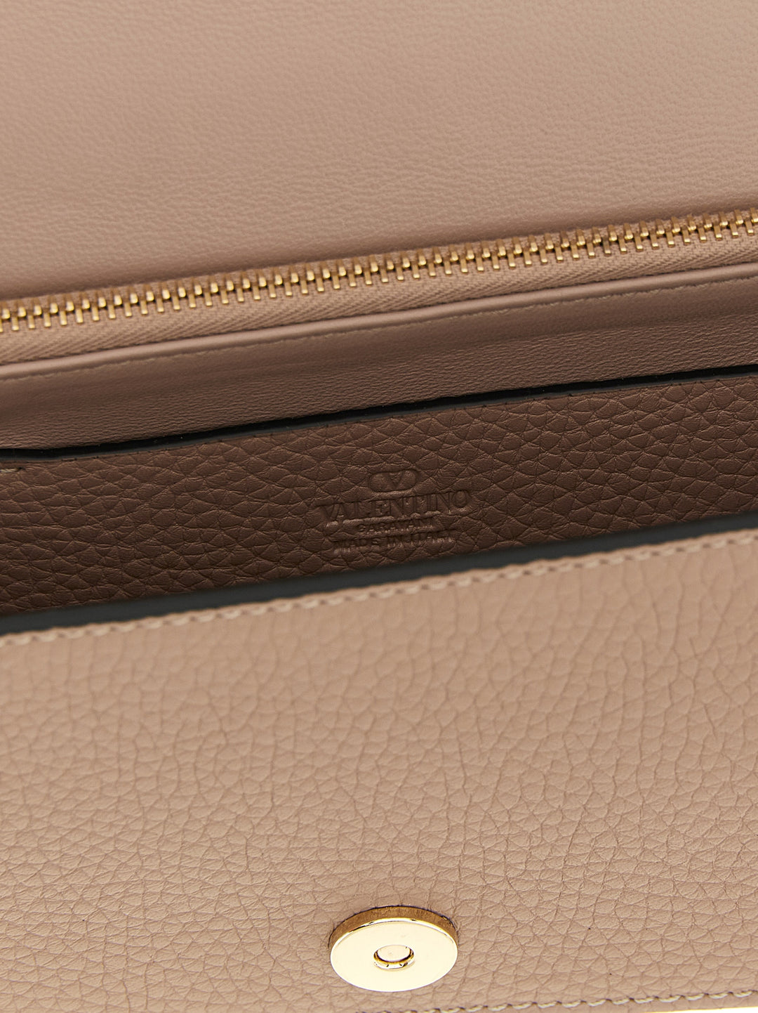 Valentino Garavani Rockstud Wallets and Card Holders - Pink | 193146e48d0c0046bba40158dc7c1e25d0444cd6