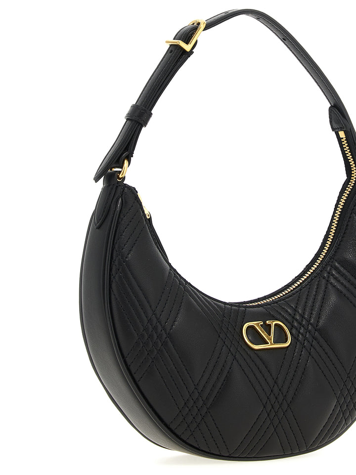 Valentino Garavani Quiltie 67 Shoulder Bags - Black | 41ec018081ace8d56864a703a9e685ca343fa27d