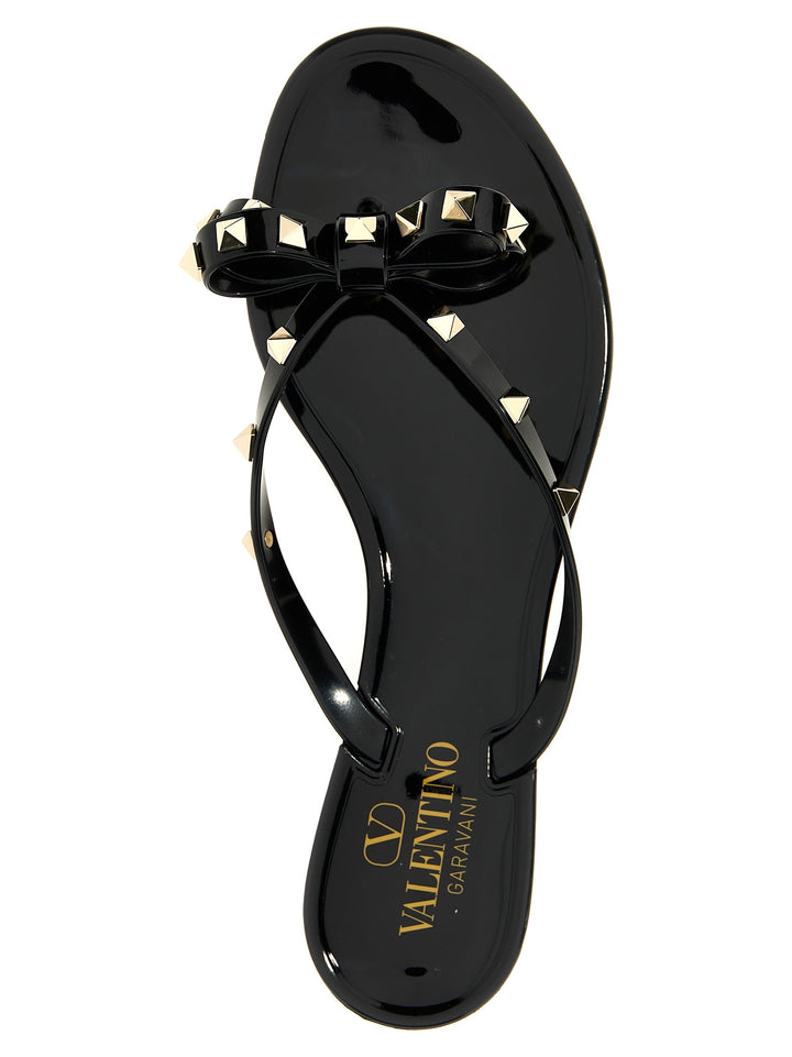 Pm Thong Rockstud Sandals Black