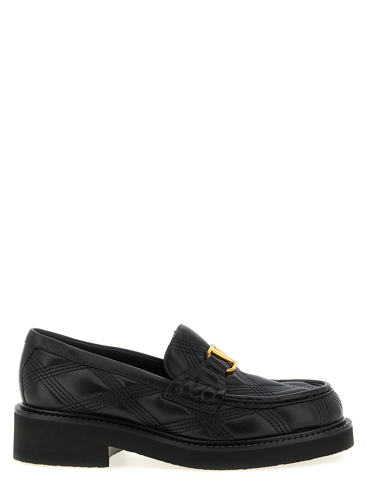 Valentino Garavani Quiltie Loafers - Black | 844284dc3e13e161a6477b64950d80060079cadd