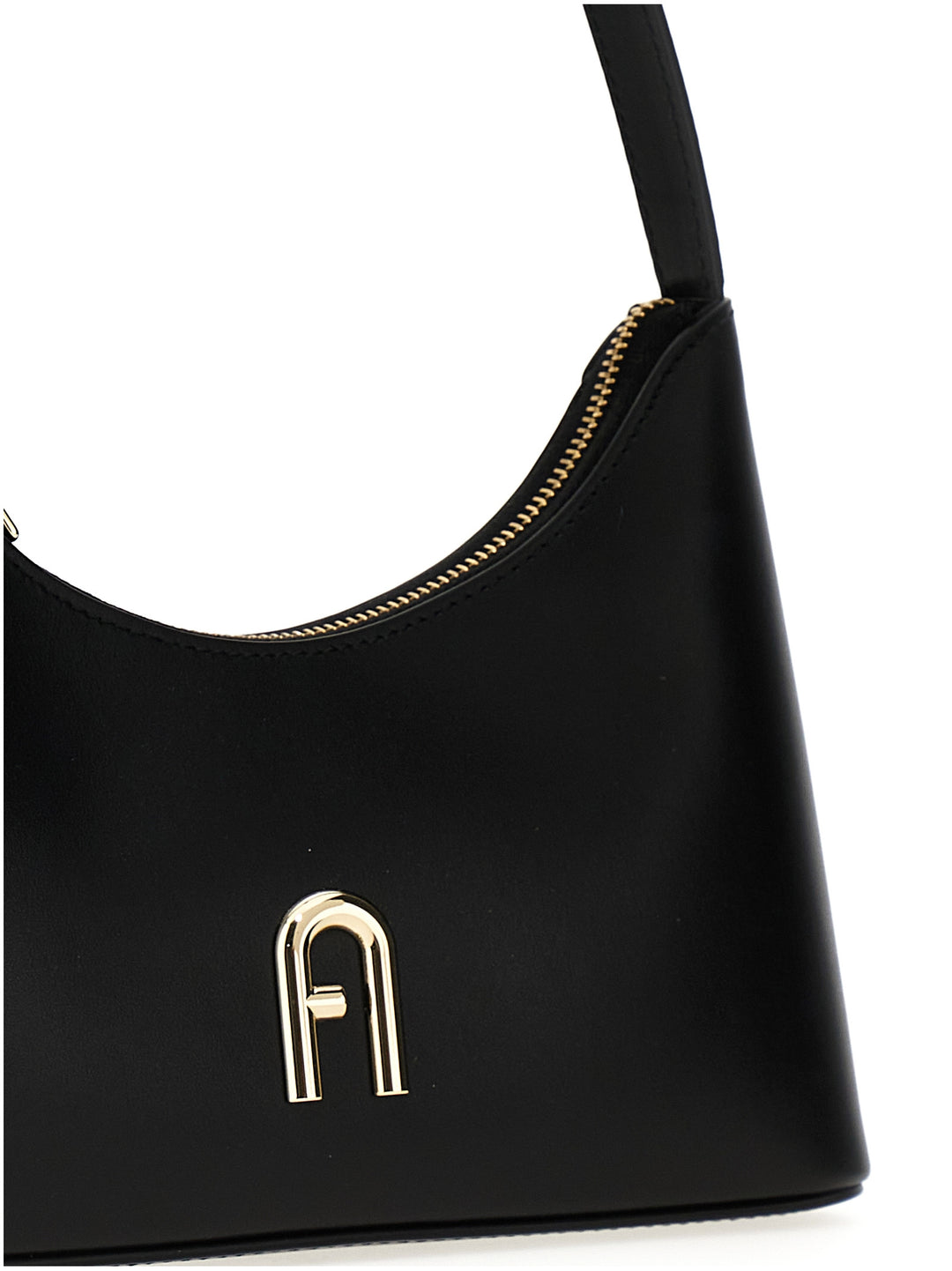 Furla Furla Diamante Shoulder Bags - Black | 0407c644ce432268f3908e621d74291ed6895e60