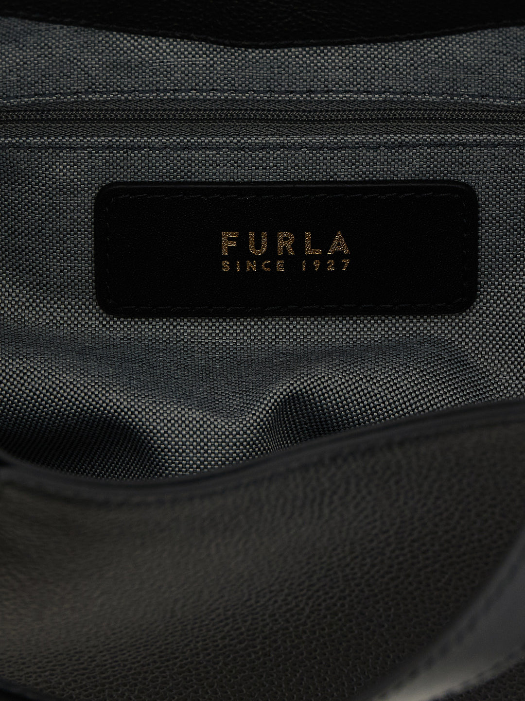 Furla Furla Goccia S Tote Bag - Black | 6df76a1609b377d31497b61ae57800404f139618