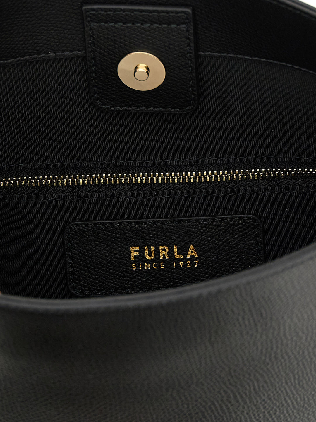 Furla Roxie Shoulder Bags - Black | 06ca200eb127b80aec33fb1c4d83c2b862277597