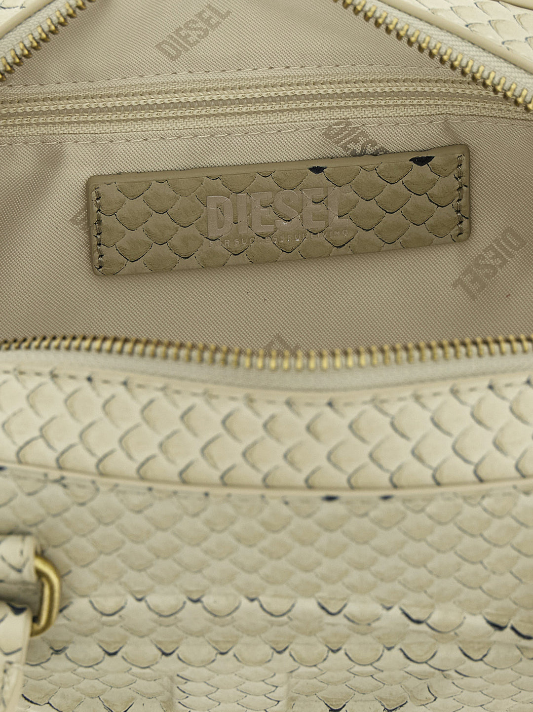 Diesel 1dr Dome Shoulder Bags - Beige | 3f669a8173f463c69e3520e1d02e07d58c4c7049