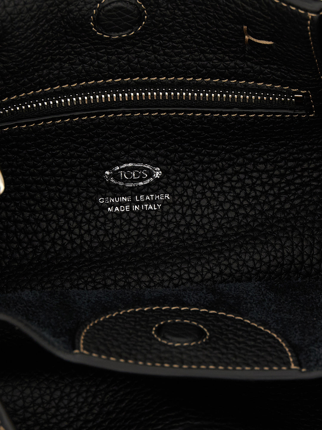 Tod'S Buz Hand Bags - Black | bb844f5def85479ed80f91a7d4b9de3a38ae38ce