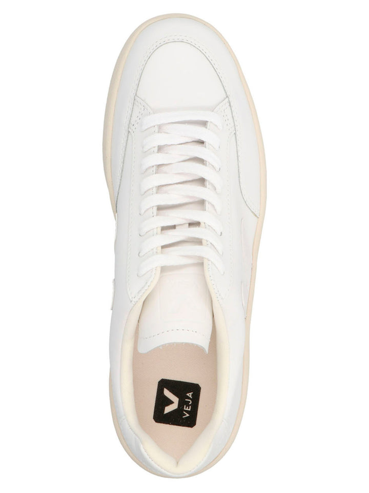 Veja V-12 Sneakers - White | 208f48c5d57cf0a3c302352f5ea0696c7e312bfa