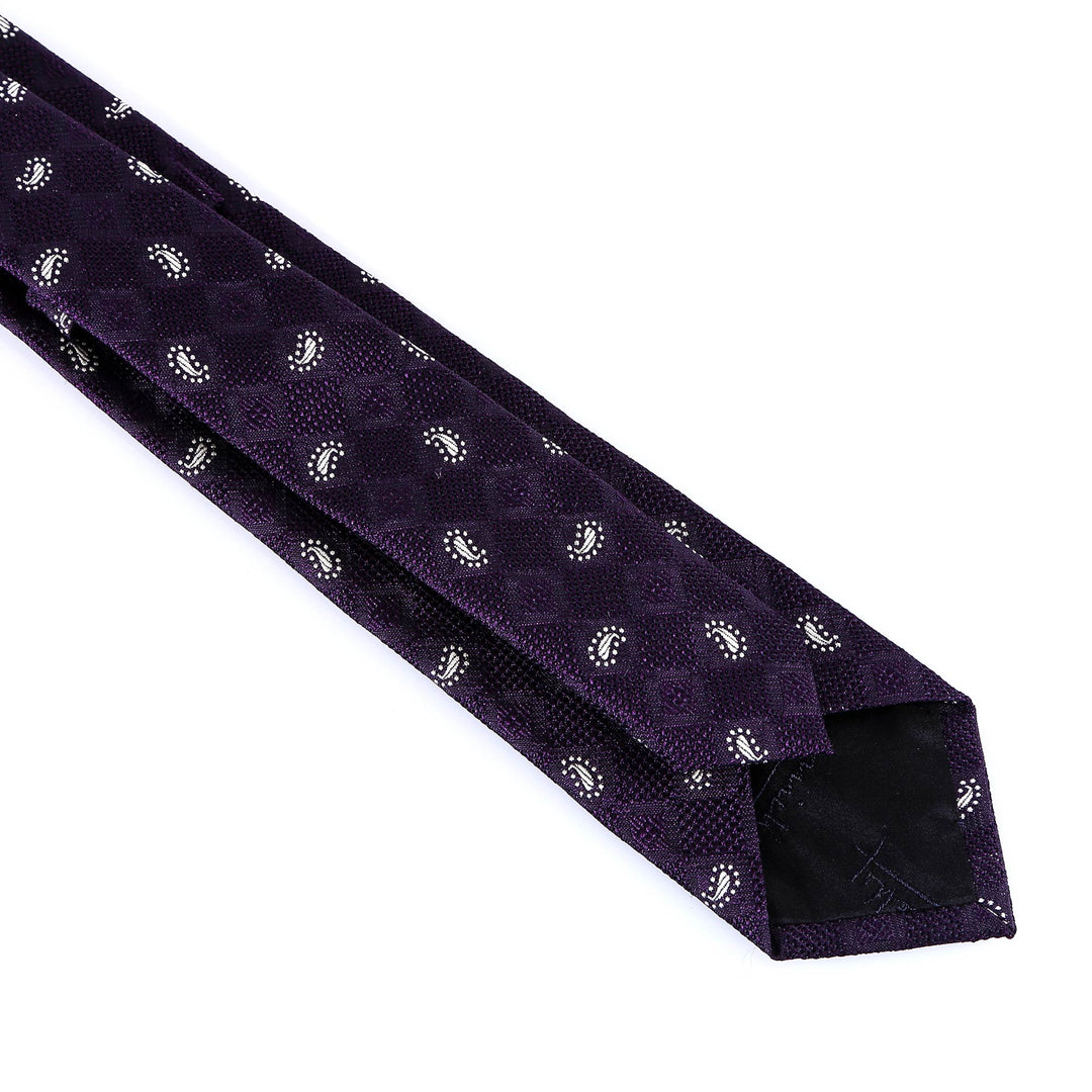 Silk tie