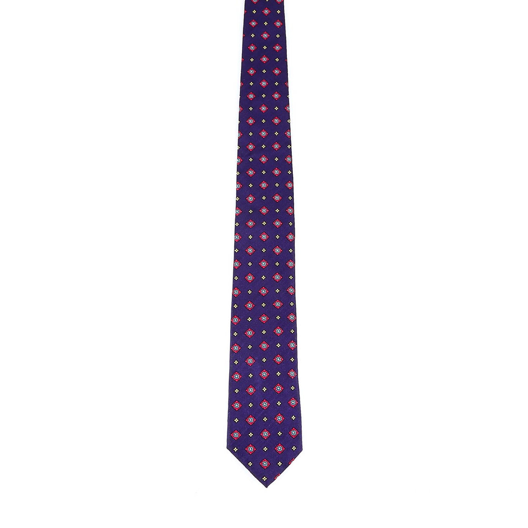 Silk tie