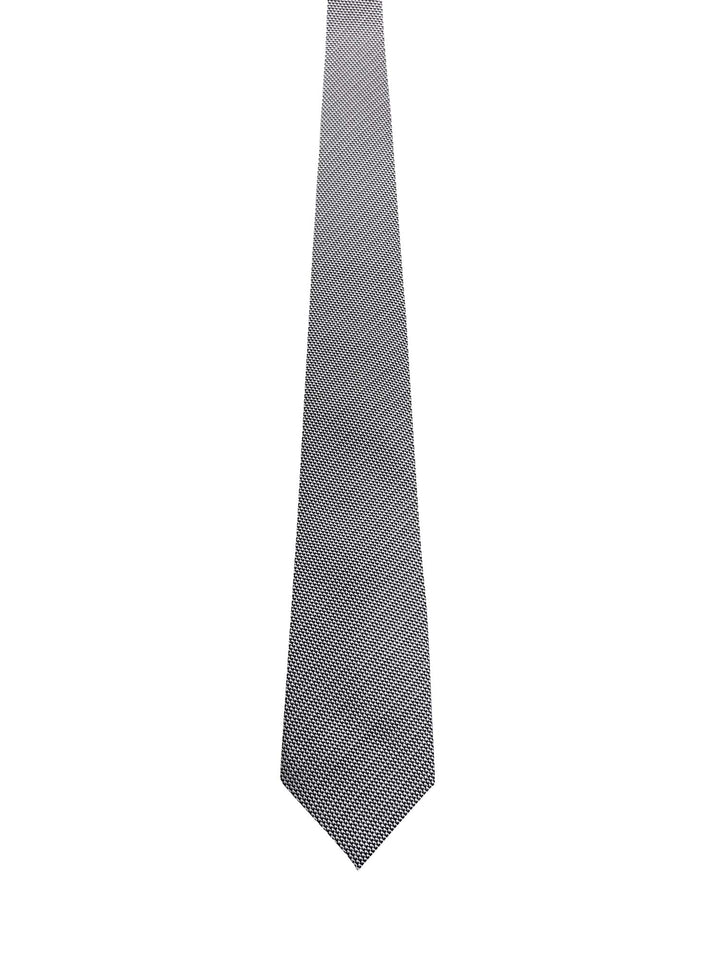 Silk tie