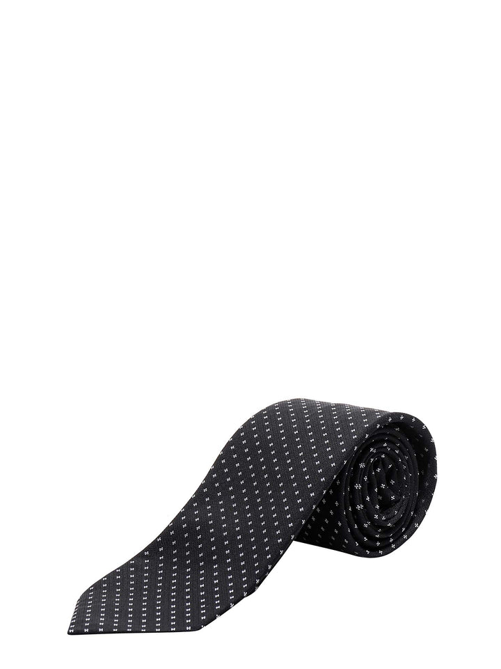 Silk tie