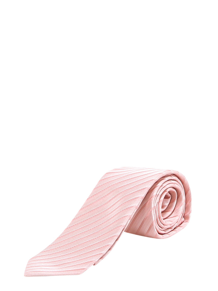 Silk tie