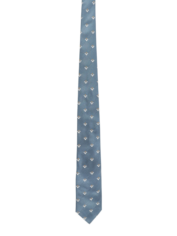 Silk tie