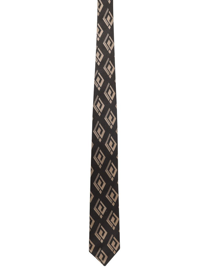 Silk tie