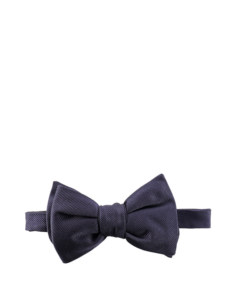 Silk bowtie