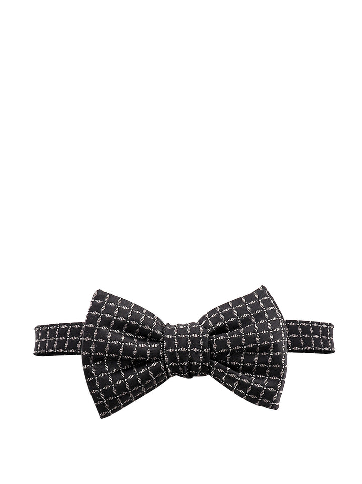 Silk bowtie