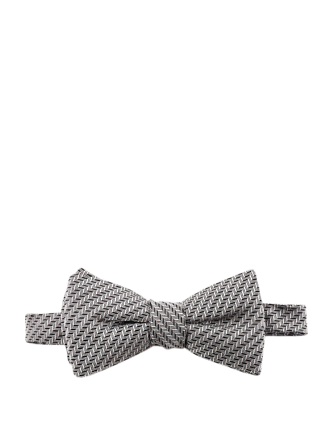 Silk bowtie