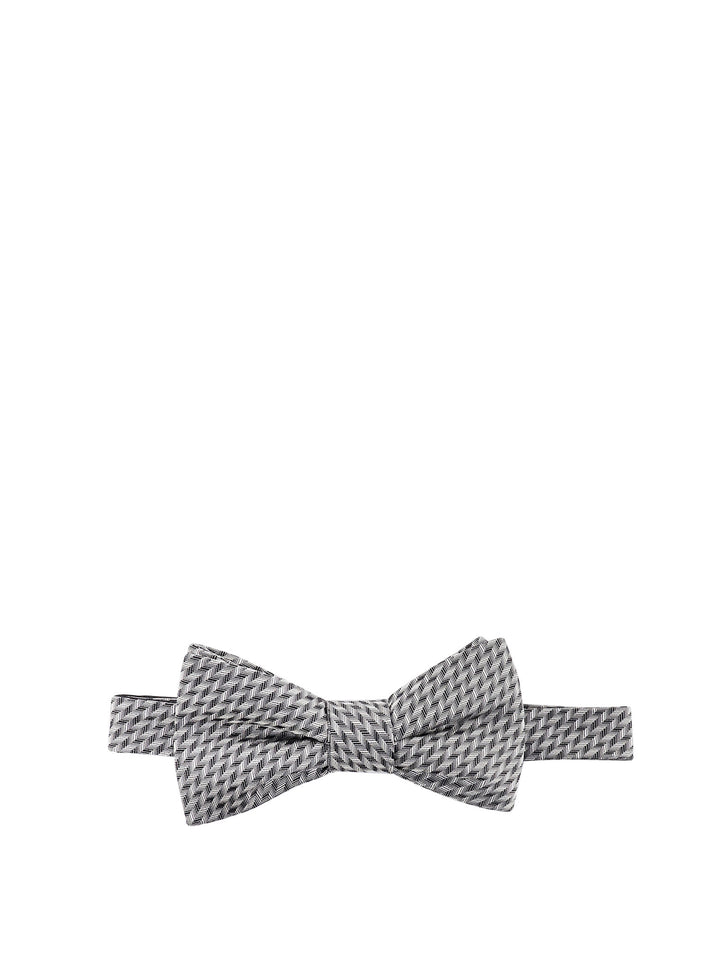 Silk bowtie