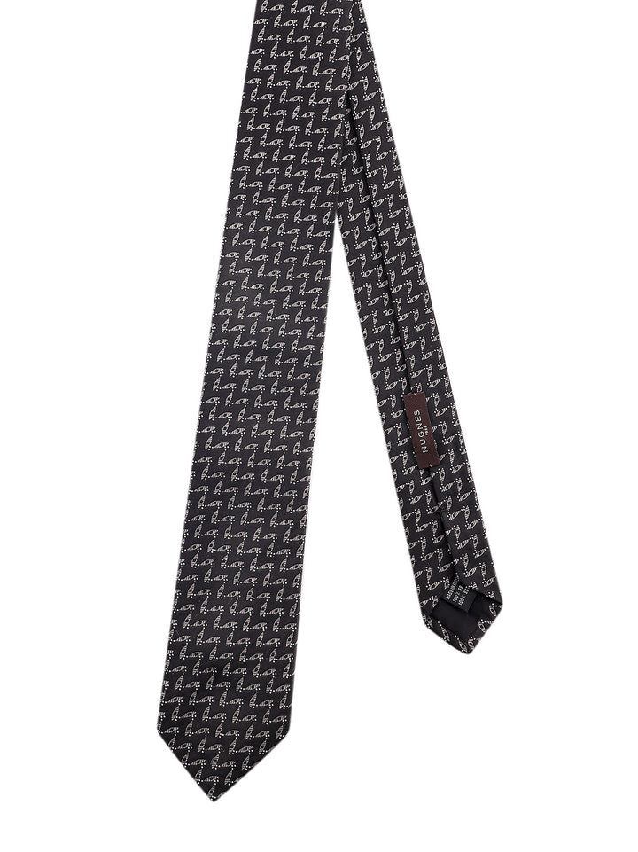 Silk tie