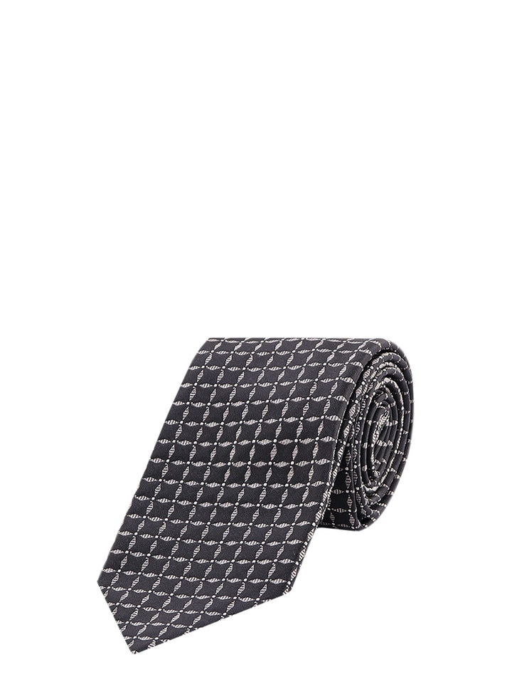 Silk tie