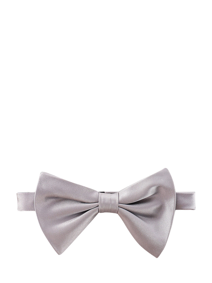 Silk bow tie