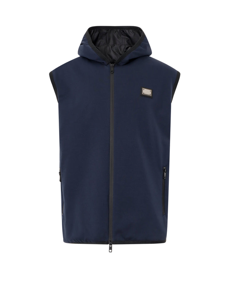 Sleeveless jacket with hood