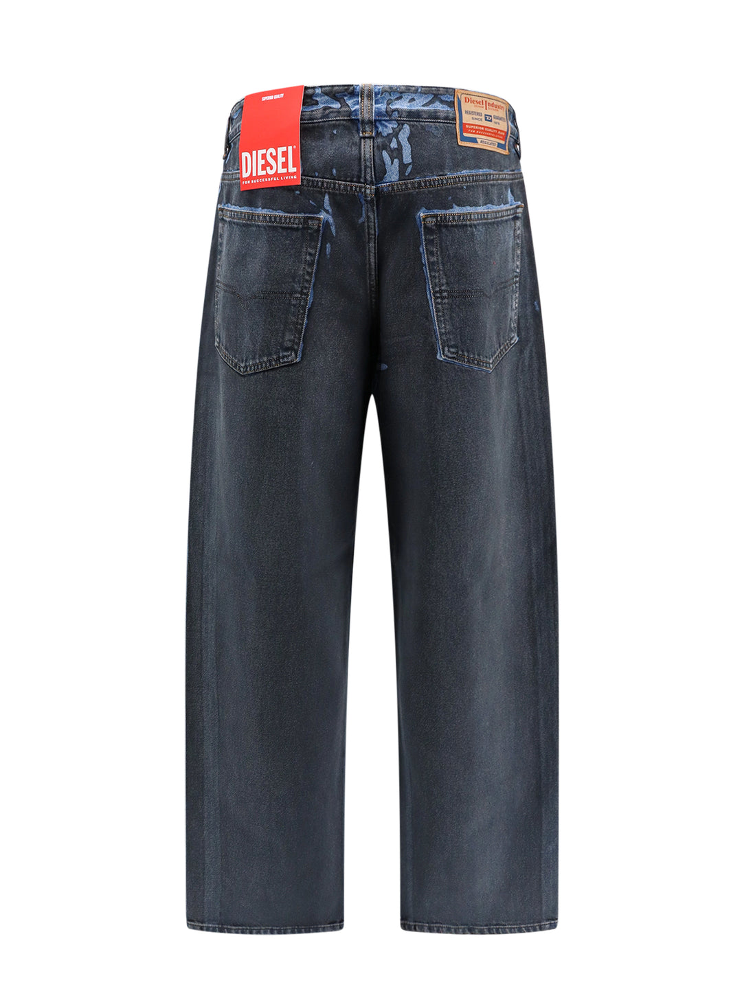 Organic cotton jeans with back logo patch