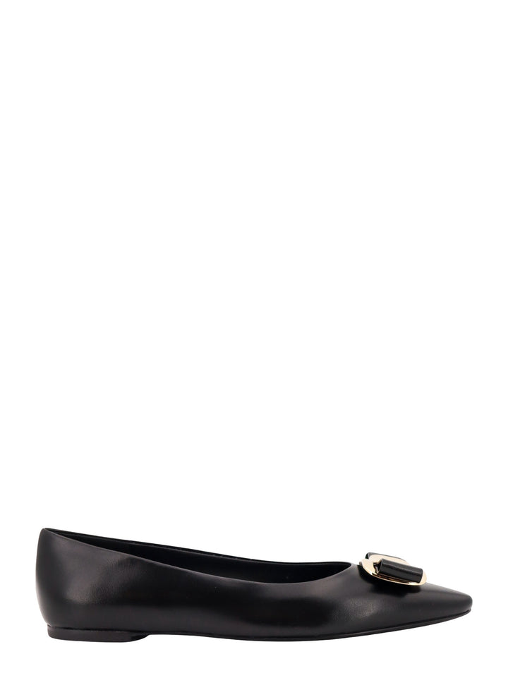 Leather ballerinas with iconic Vara bow