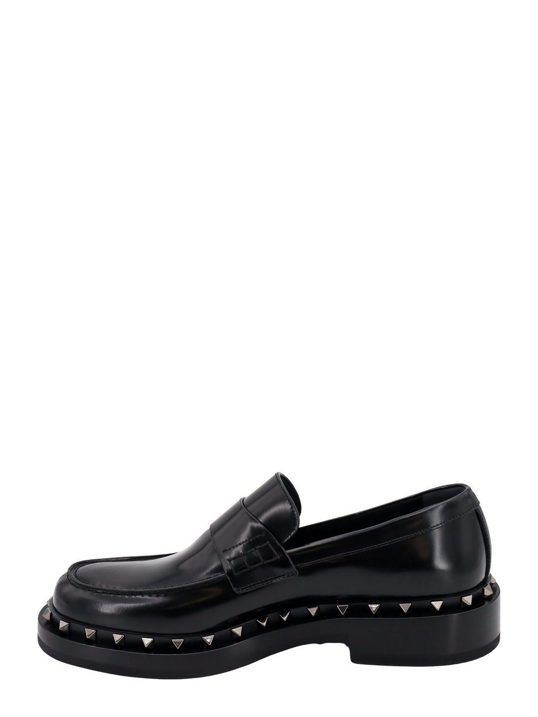 Leather loafer with iconic studs