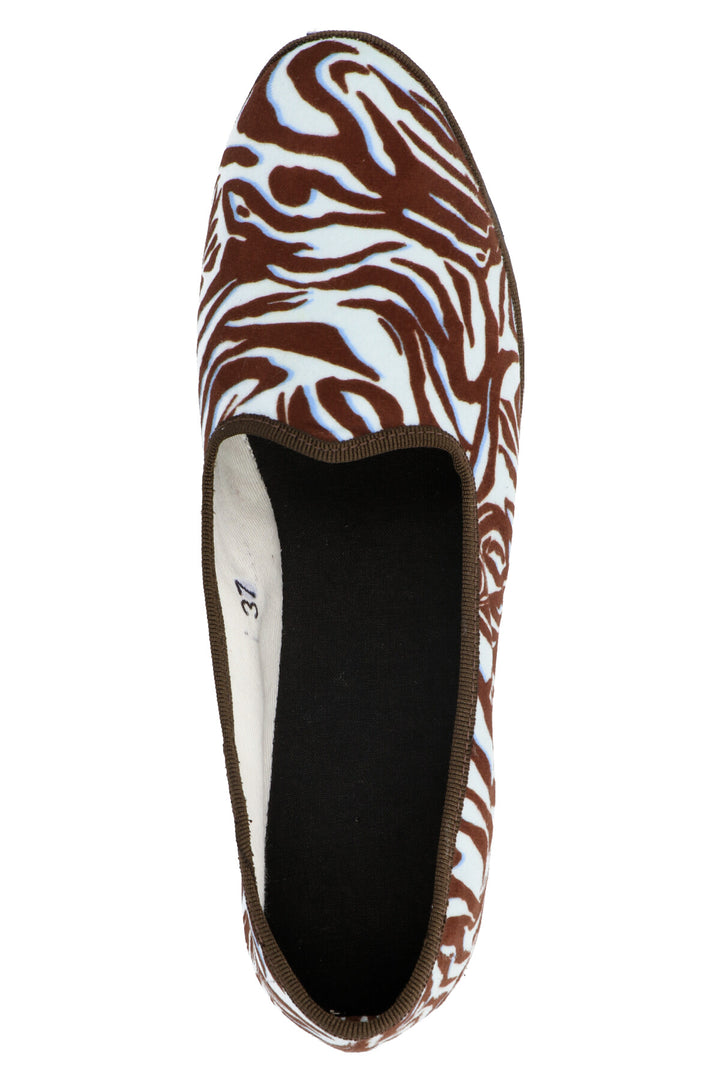 Animal print friulane shoes