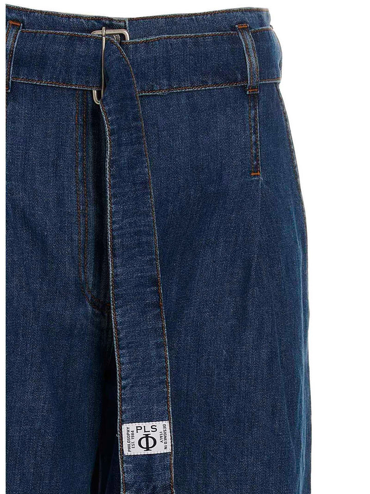 Jeans with front pleats