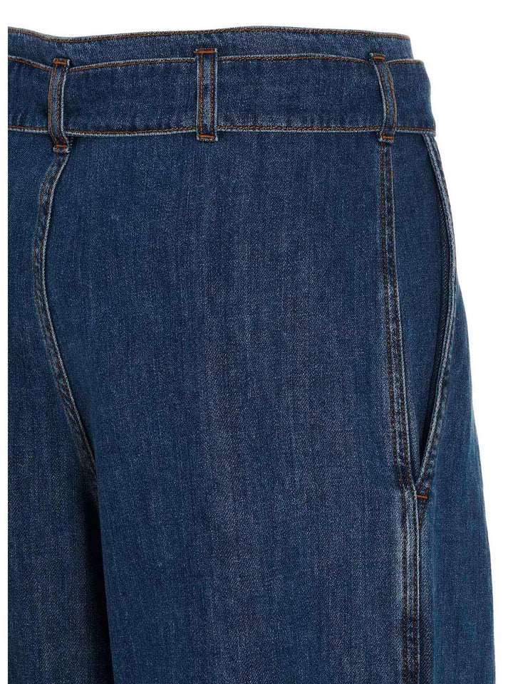 Jeans with front pleats