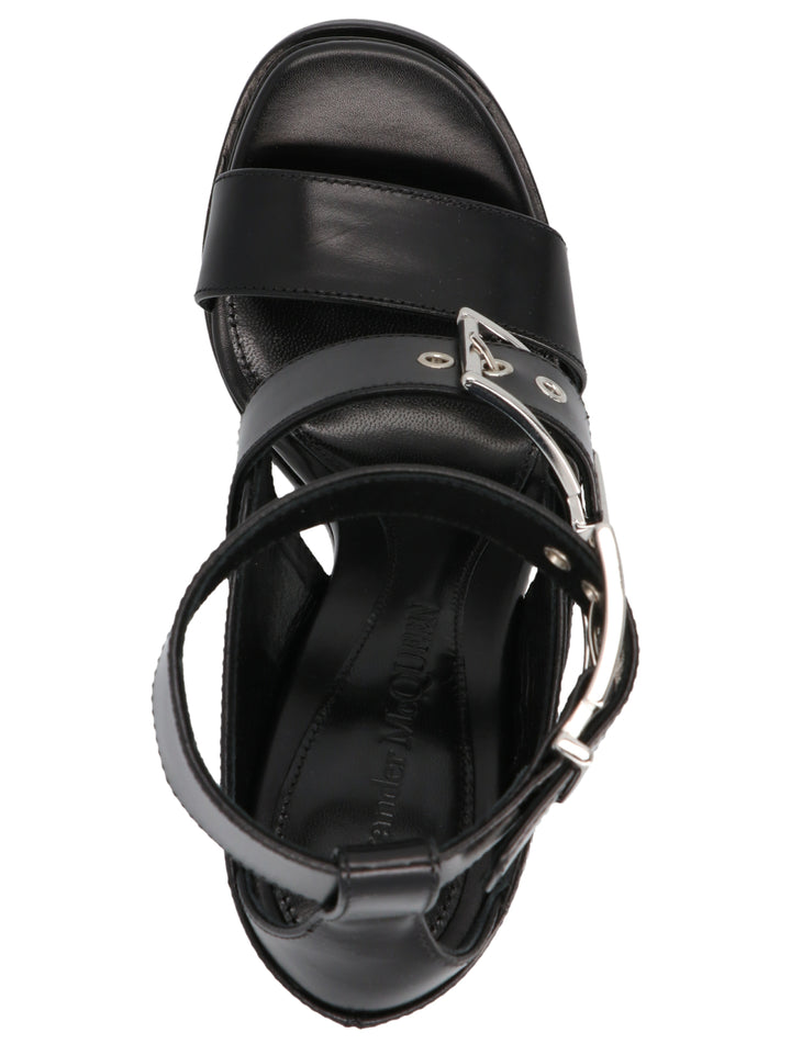 Straps leather sandals