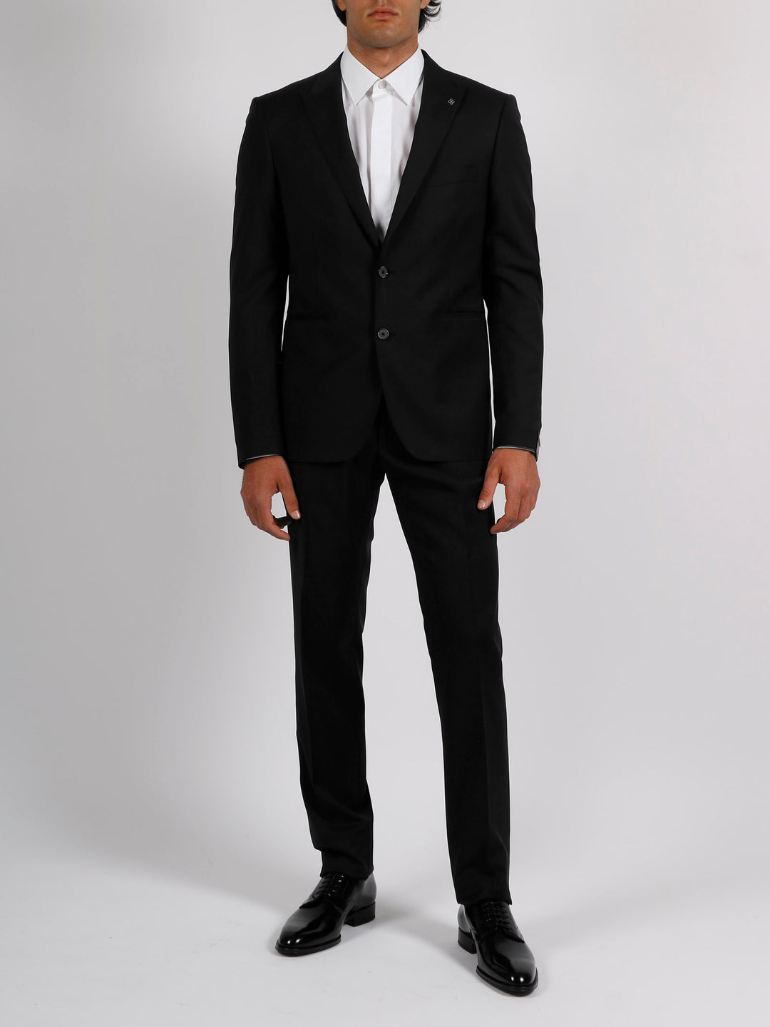 Tailored suit