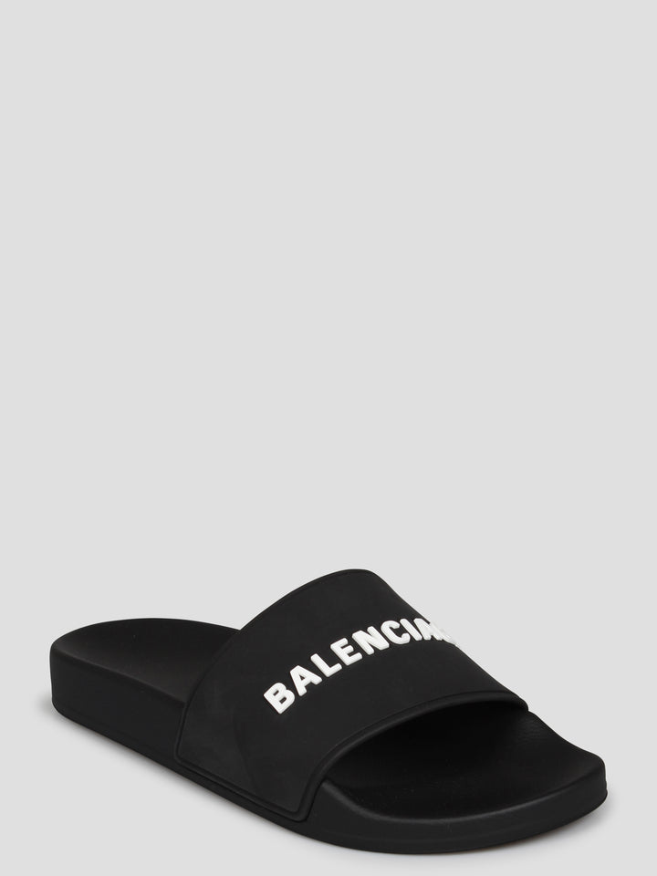 Pool slide sandal