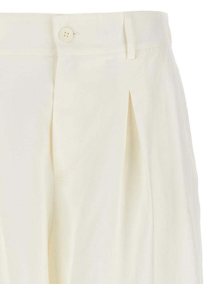 Raisa Bermuda, Short White