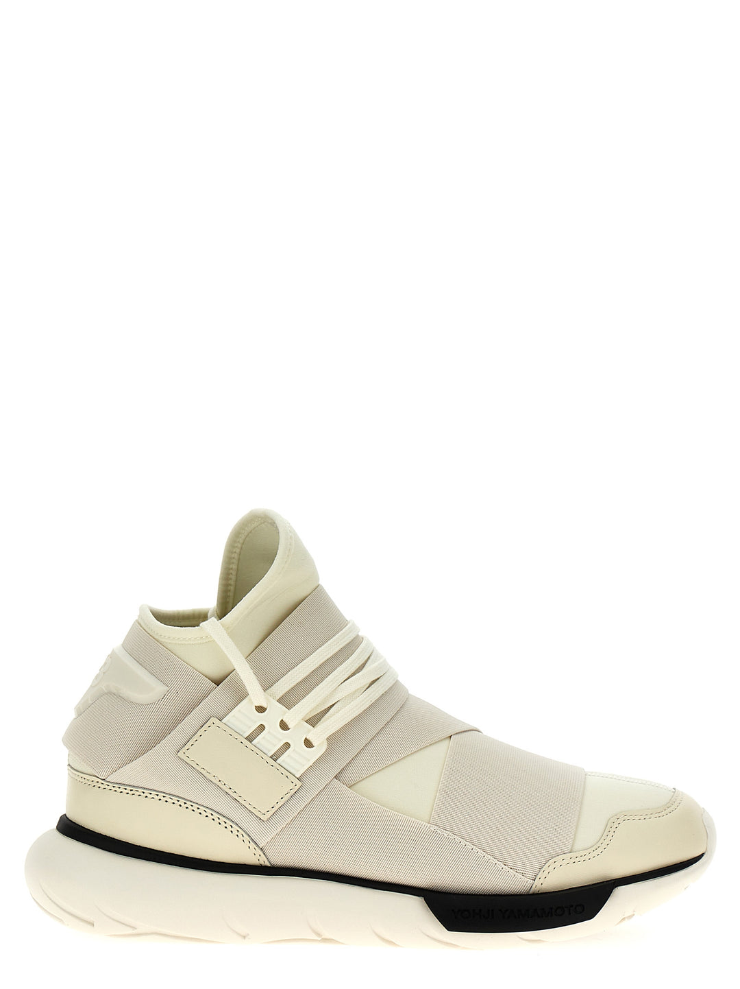 Qasa Sneakers White