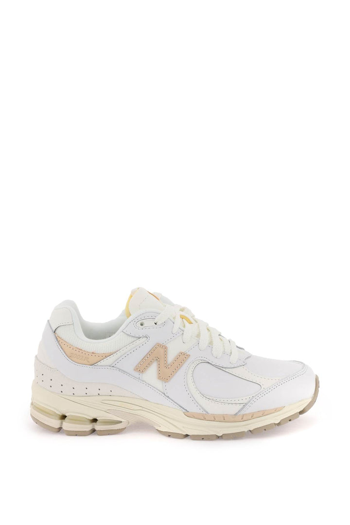 2002 R Sneakers - New Balance - Women