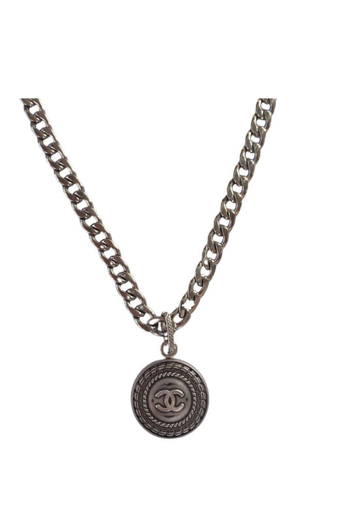 Necklace in Silver with Chanel Button