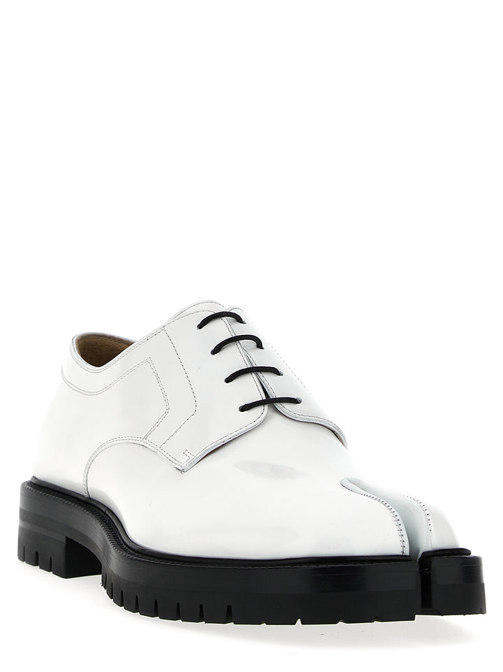 Taby Country Lace Up Shoes White/Black