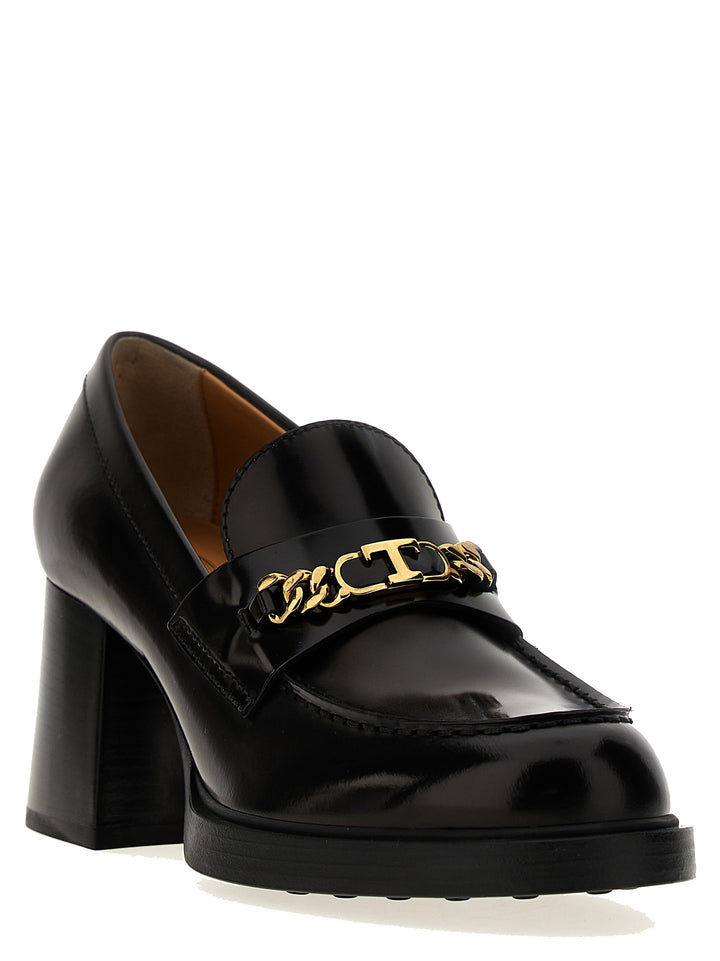 T Chain Detail Pumps Black